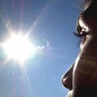 La Brújula de la Ciencia s04e04: Estornudos al mirar al sol y la reentrada en la atmósfera