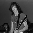 La Ruleta Rusa #304. Earthless. Pete Townshend. The Muggs. Krakatau.