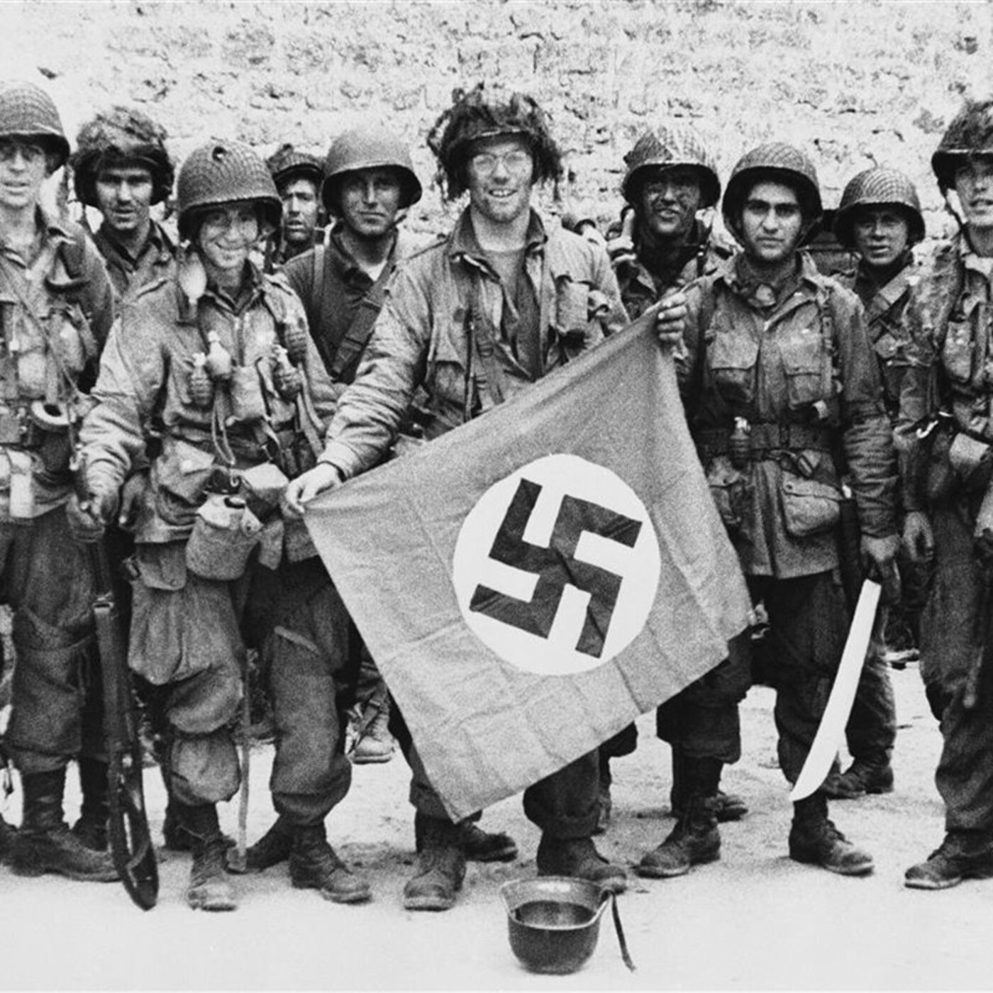 El Diabólico Círculo de Hitler: 9- El Principio del Fin #historia #documental #nazismo #podcast episode artwork