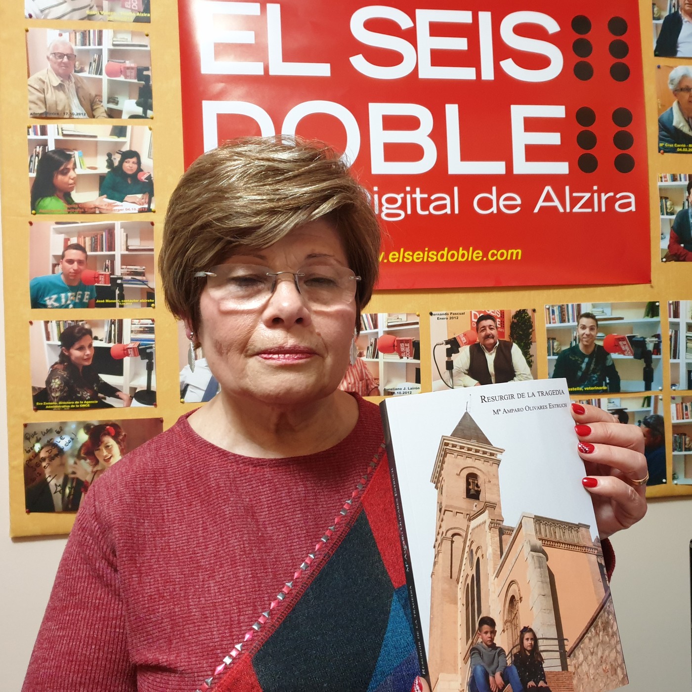 María Amparo Olivares presenta en la Casa de la Cultura su nueva novela 'Resurgir de la tragedia' episode artwork
