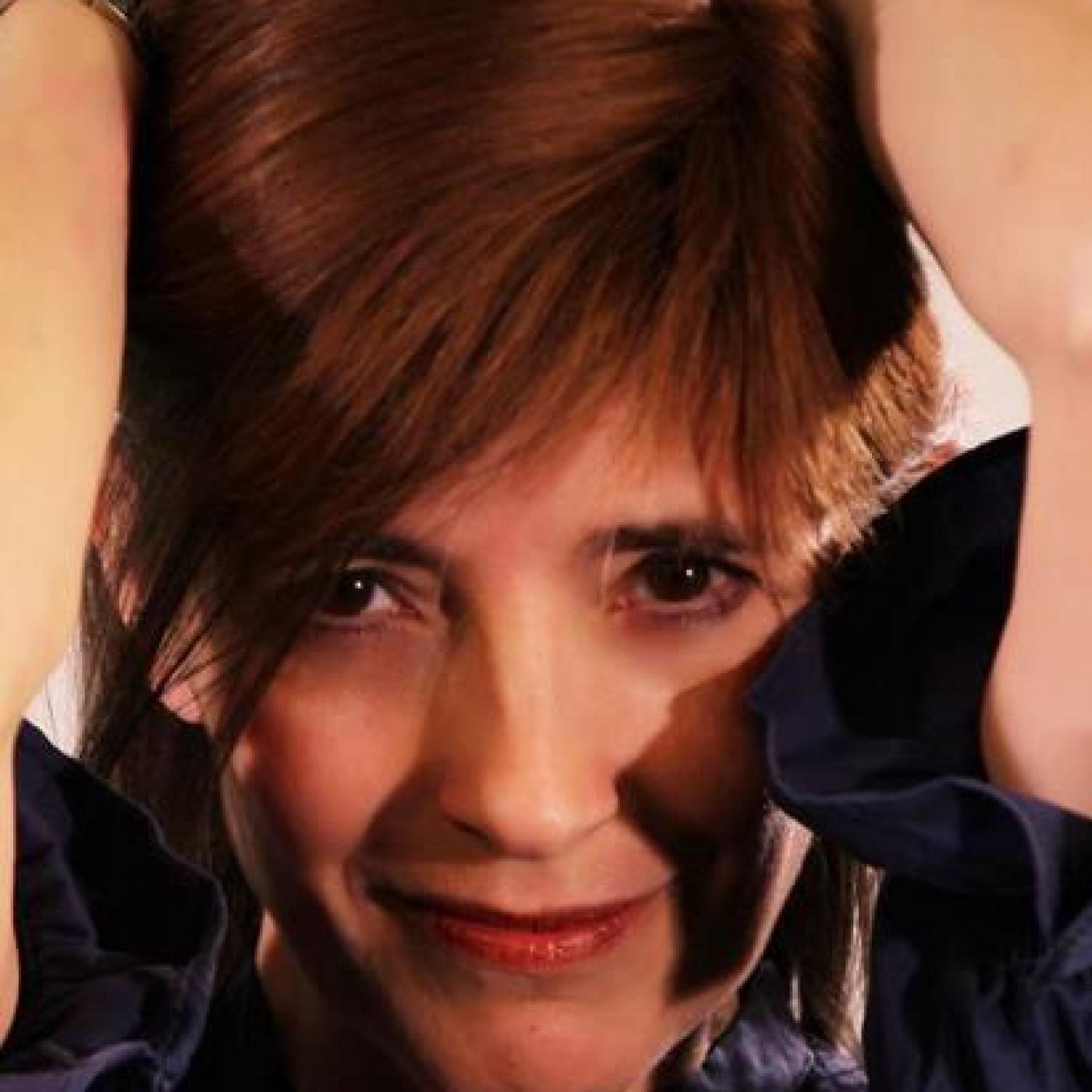 Brújula Emocional FM