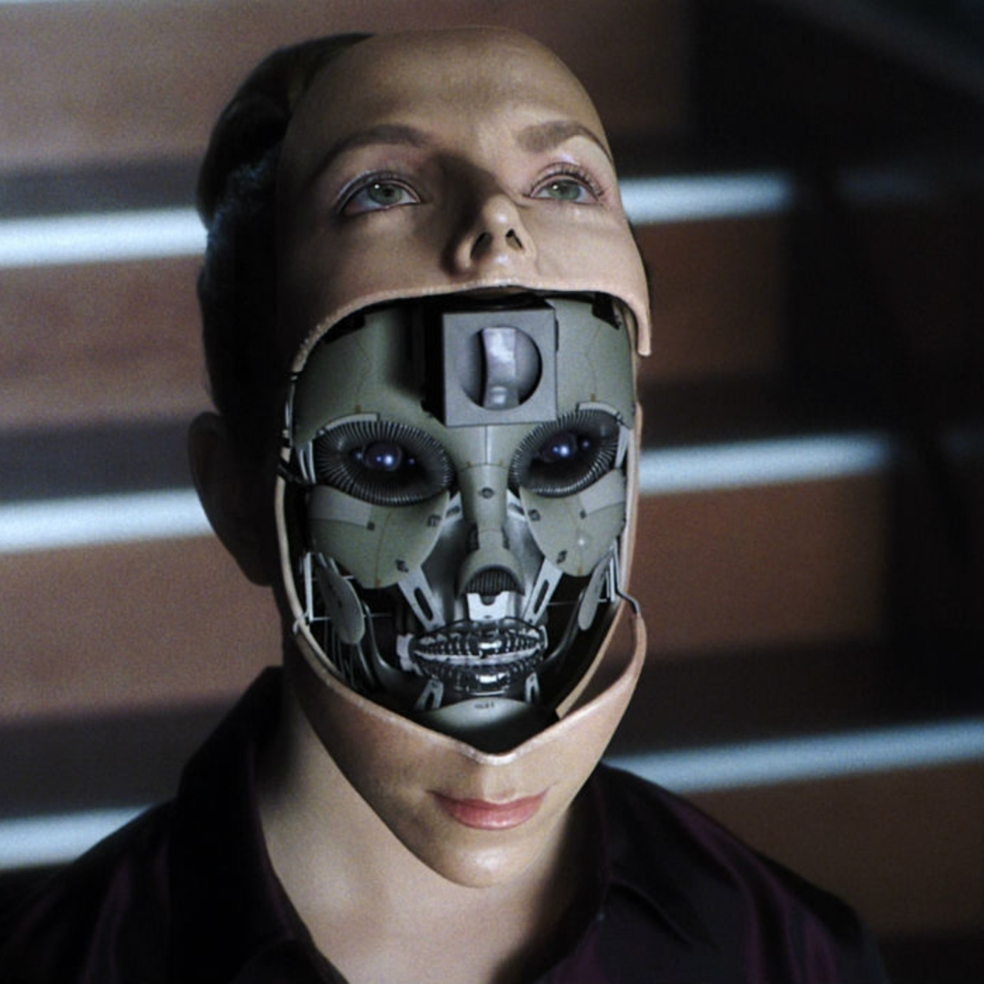 “INTELIGENCIA ARTIFICIAL, ¿UN FUTURO INCIERTO?” ENTREVISTA: JAVIER SIERRA . (p 30 -t 4)