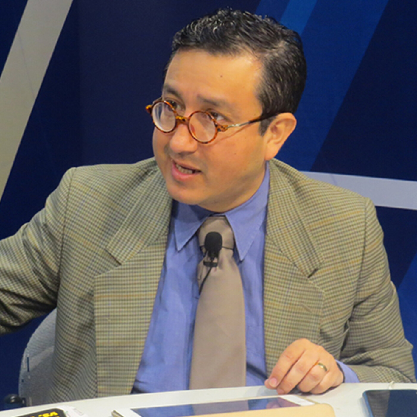 Glatzer Tuesta – Editorial 11 de diciembre de 2020 episode artwork