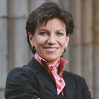 Claudia Lopez