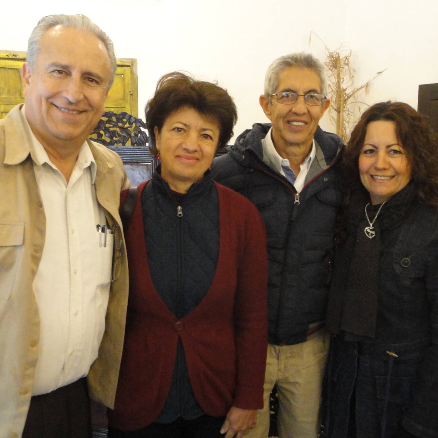 083 Escuela de la Familia, Hugo y Verónica Torres Navarro