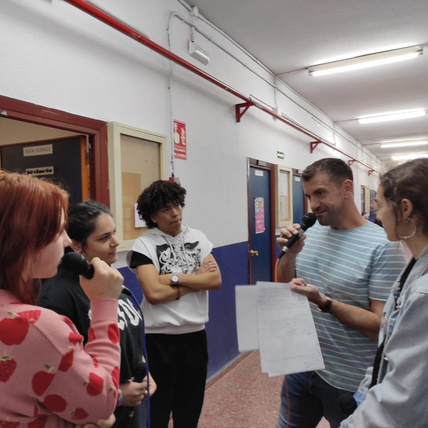 Host organizations presentations. Charla con asociaciones en el IES Conde de Orgaz episode artwork
