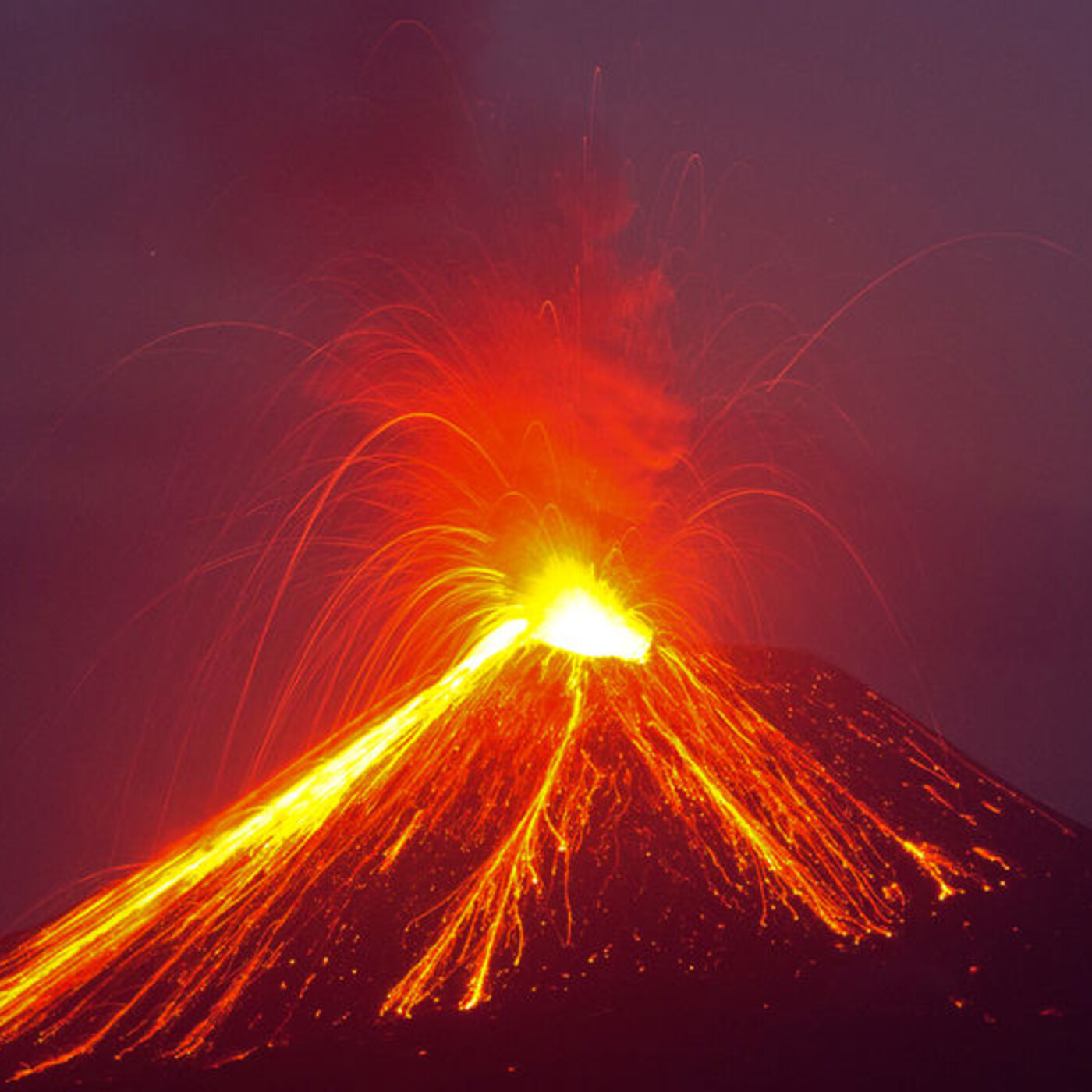 267 - (Rep. Ep.41) La Catástrofe de Toba: El super volcán que cambió la Historia de la Humanidad - Episodio exclusivo para mecenas
