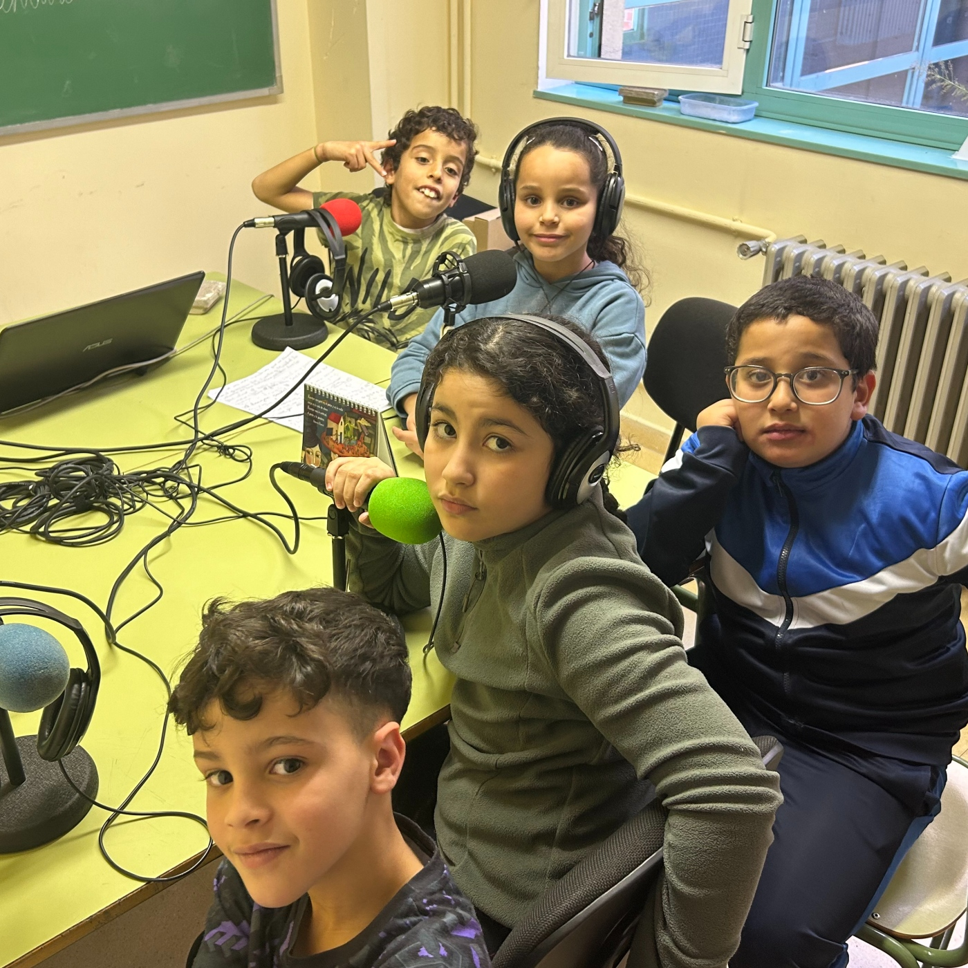 LAS DELICIAS DE LA RADIO