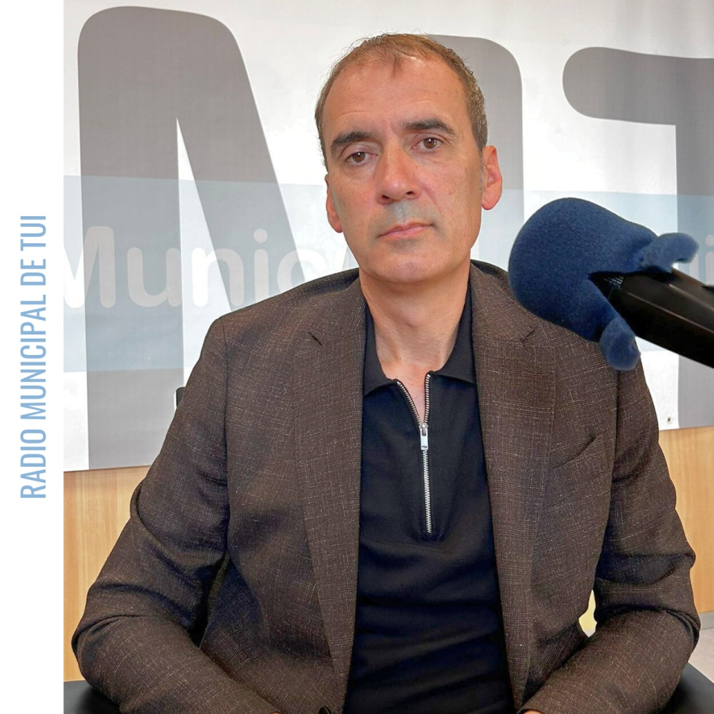 Ent. Enrique Cabaleiro, alcalde de Tui | Rolda tras o pleno da cuestión de confianza episode artwork