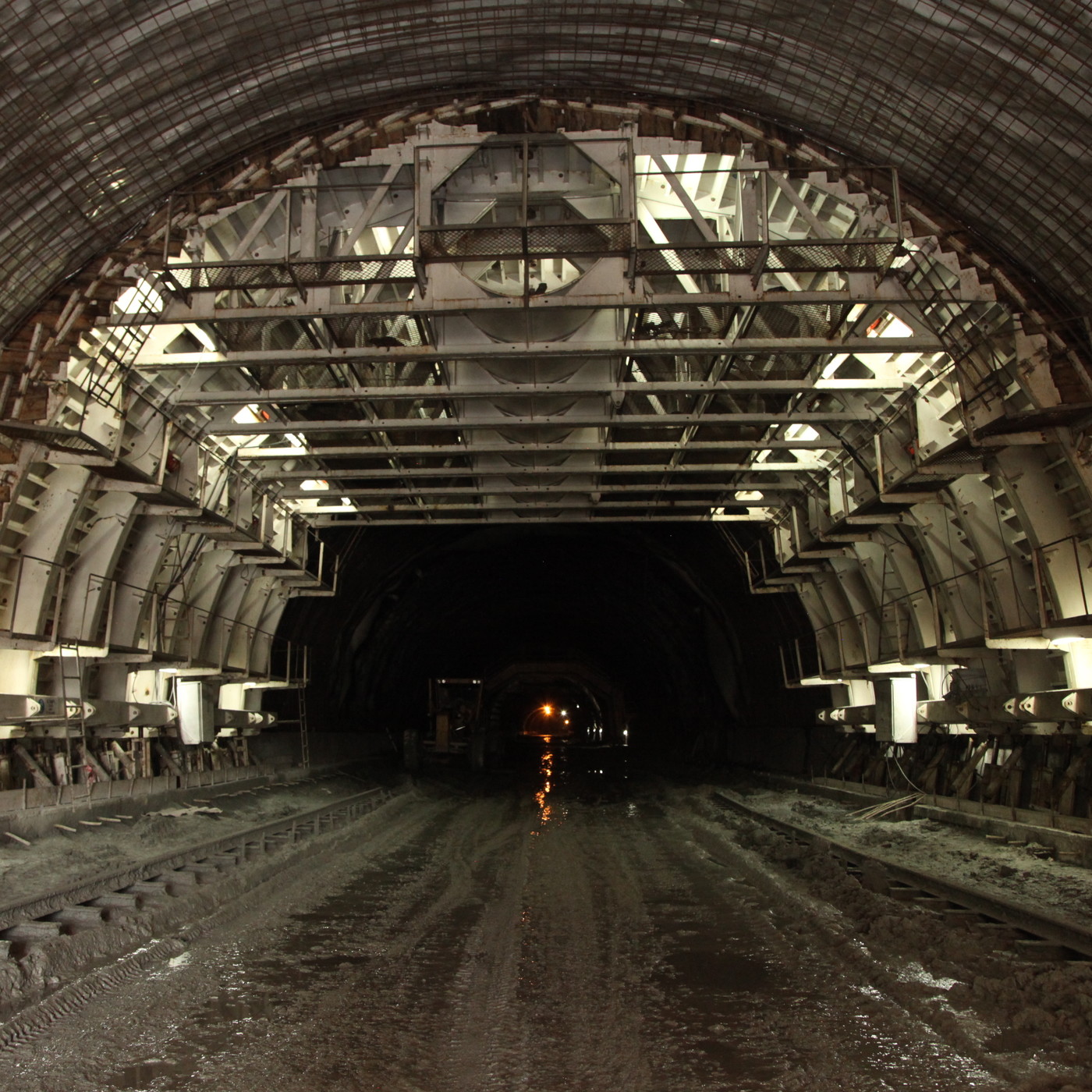 En La Vía - Episodio No 6 - Avances en el proyecto Cruce de la Cordillera Central