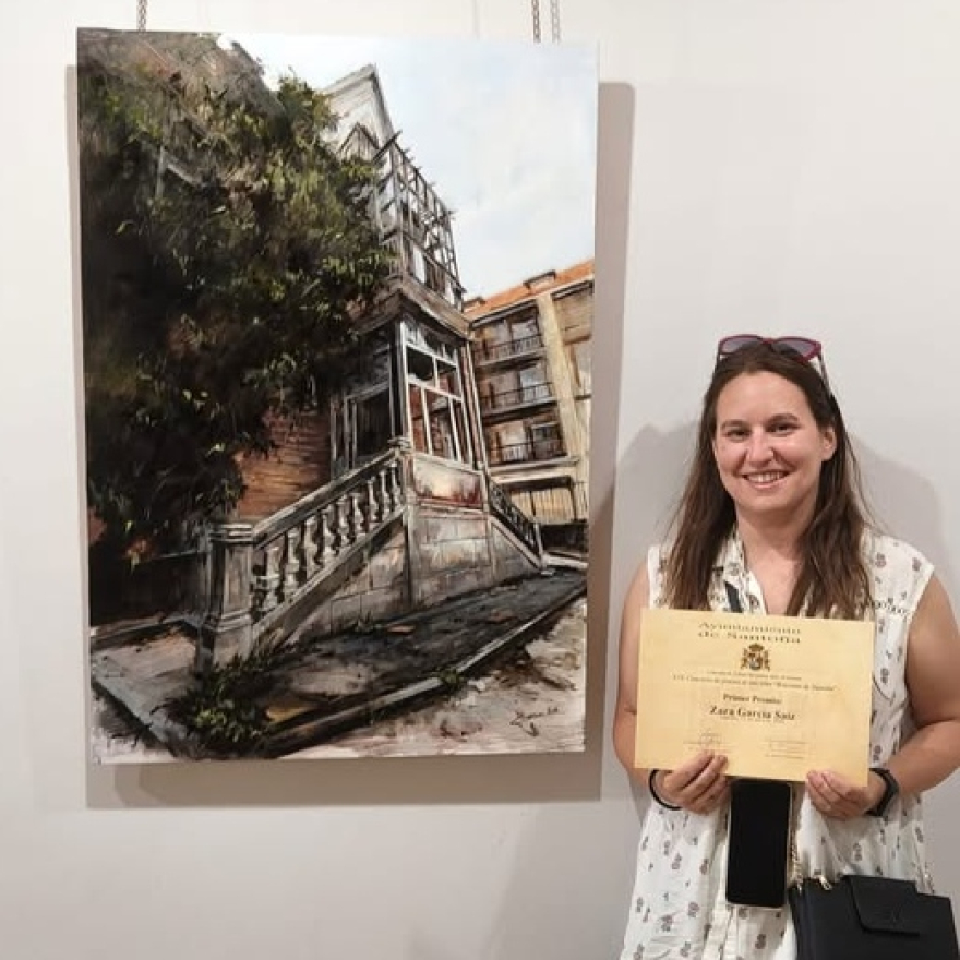 La pintora de Camargo Zara García Ruiz conquista de nuevo el Concurso de Pintura al Aire Libre "Rincones de Santoña" episode artwork