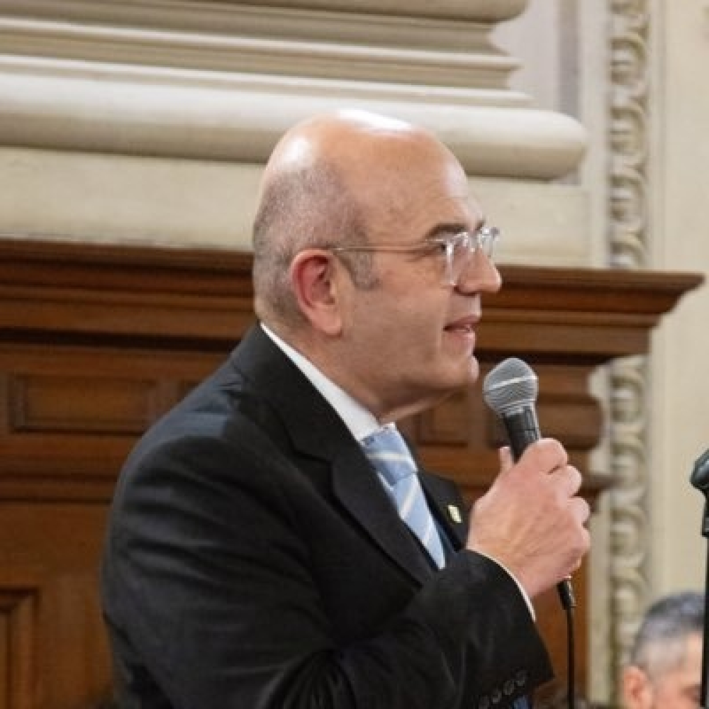 Diego Barovero @DBarovero (Abogado, historiador, Presidente Instituto Nacional Yrigoyeneano) Tendencias @tendenciaspg