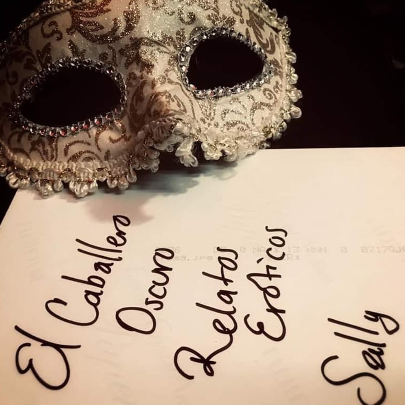 RELATOS ERÓTICOS El Caballero Oscuro