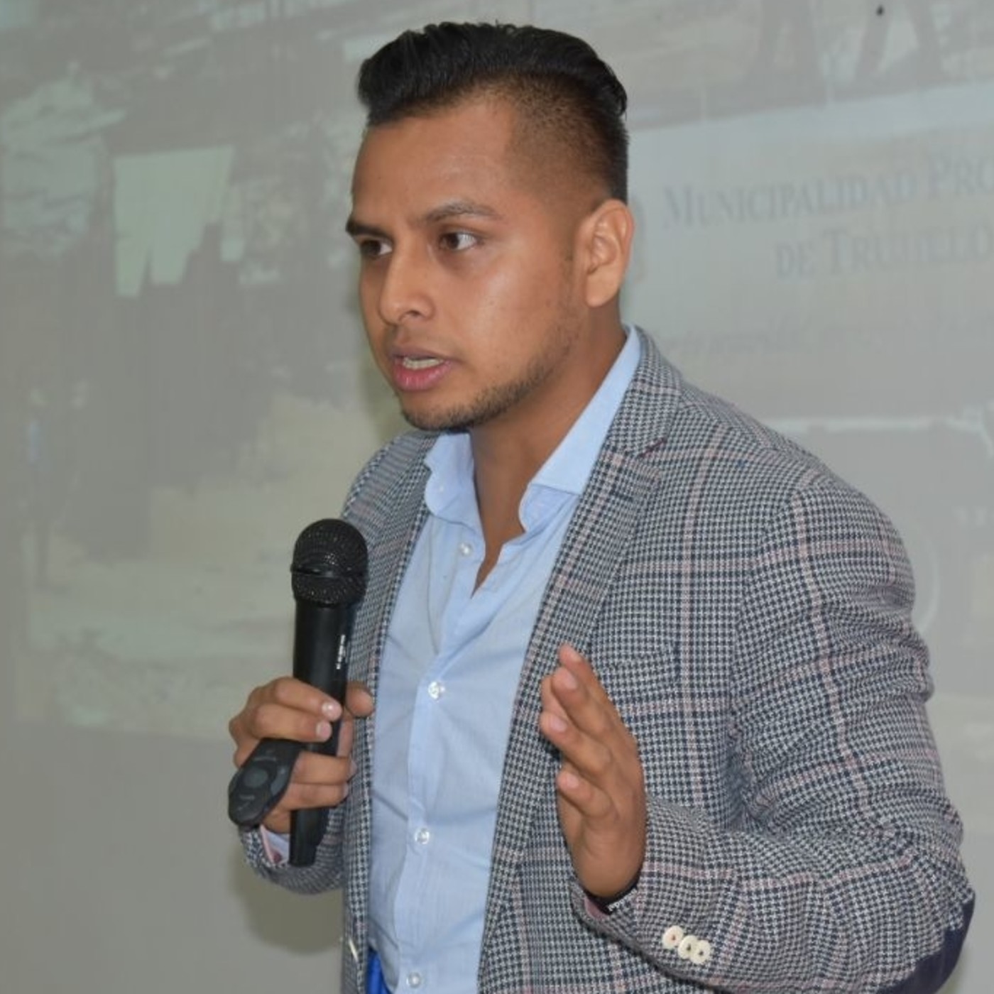 LIDERAZGO FUXION CHINCHA