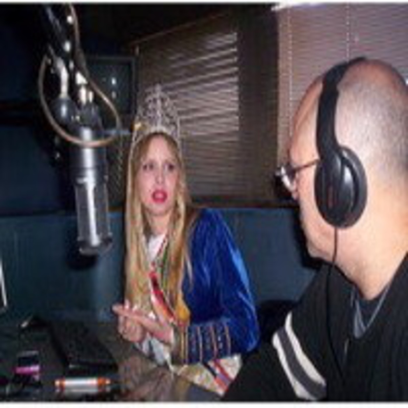 Selva Szychowski 36ª Reina Provincial del Inmigrante en el piso de Radio SUR 105.1 episode artwork