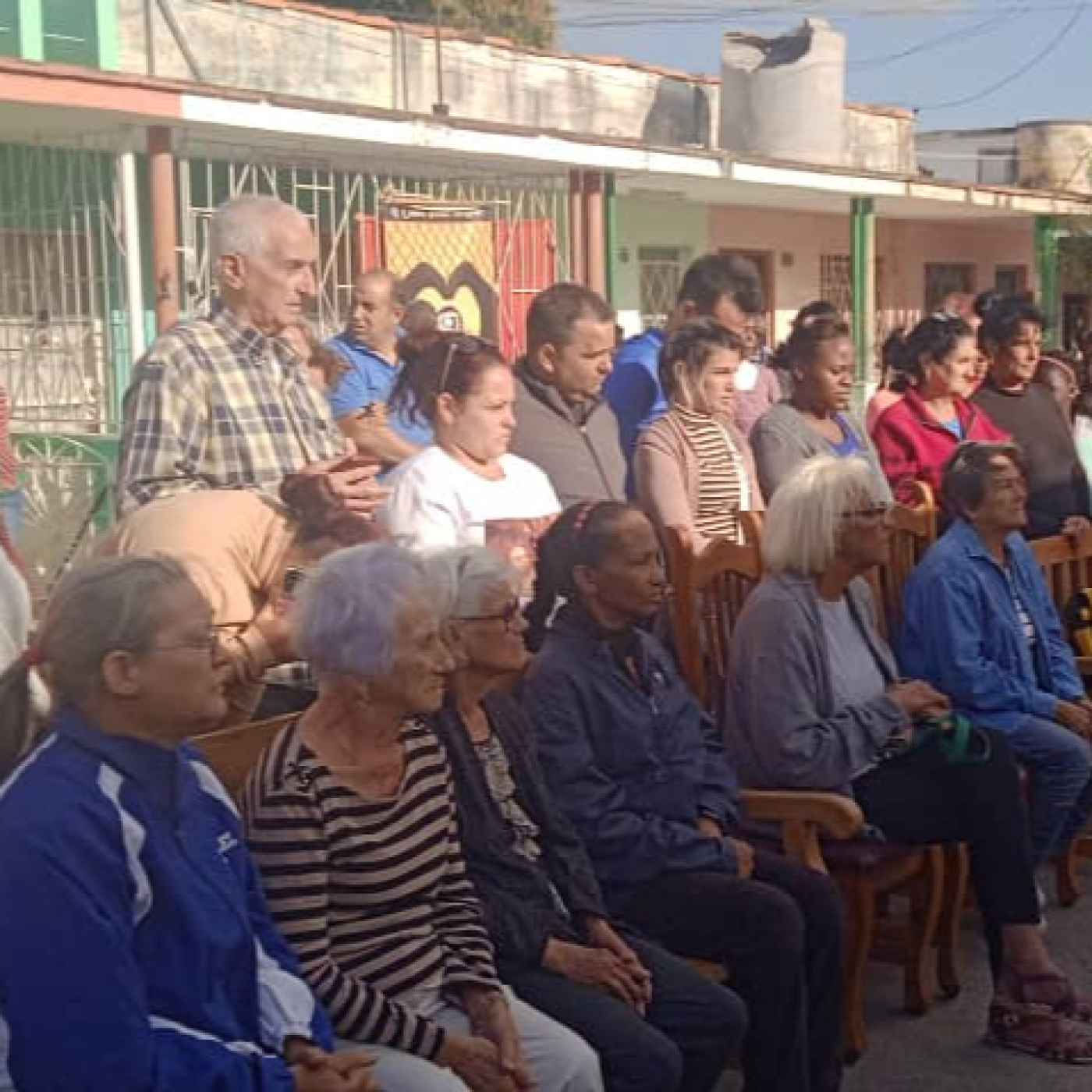 Voces pinareñas desde el barrio denuncian el bloqueo contra Cuba