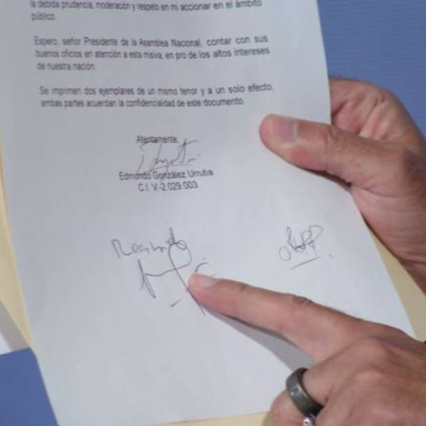 Muestran carta firmada por Edmundo González que reconoce a instituciones venezolanas