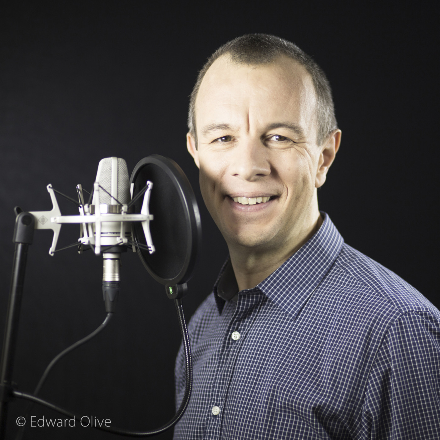 Locuciones para spots en inglés de locutor Madrid