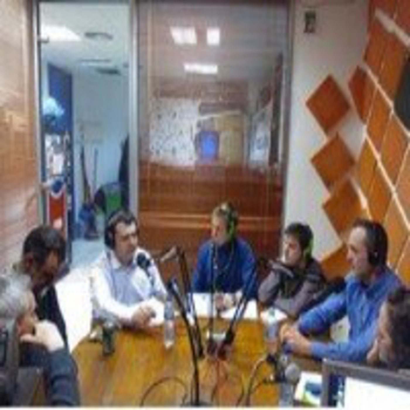 Capítulo 5 - Emprendedores y grupos de consumo episode artwork