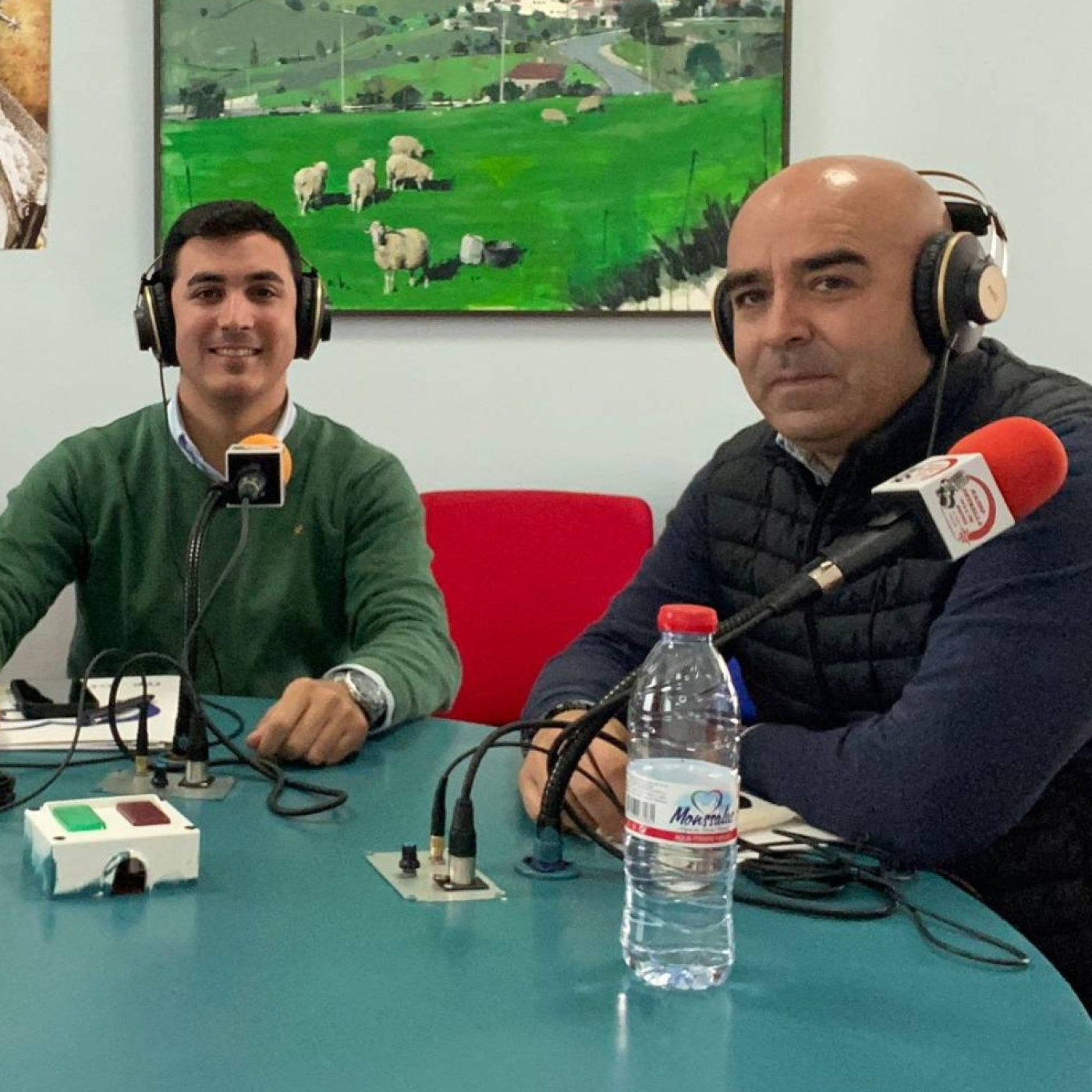 Radio Estrella 107.2 FM)