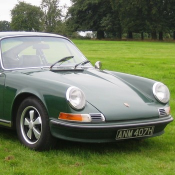 1. El Porsche 911 es un coche anticuado