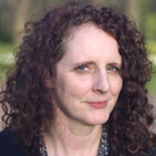 Entrevista a Maggie O’Farrell en Página Dos - "Tiene que ser aquí" (Libros del Asteroide)