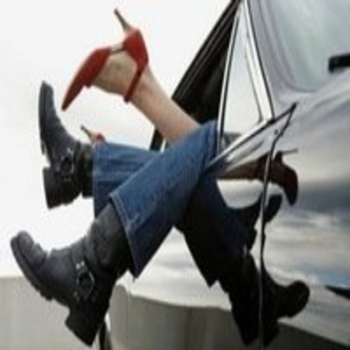 Estrellados Radio Bar