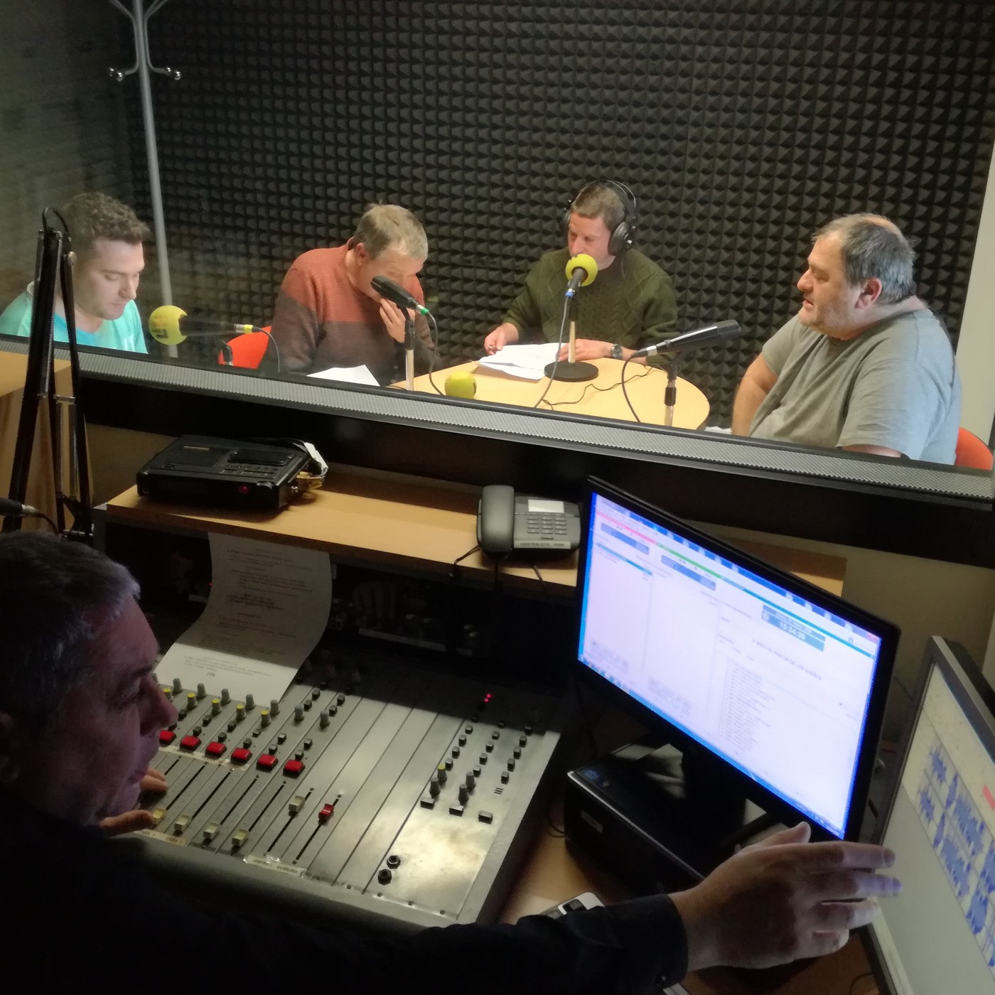 Polivarrina Radio