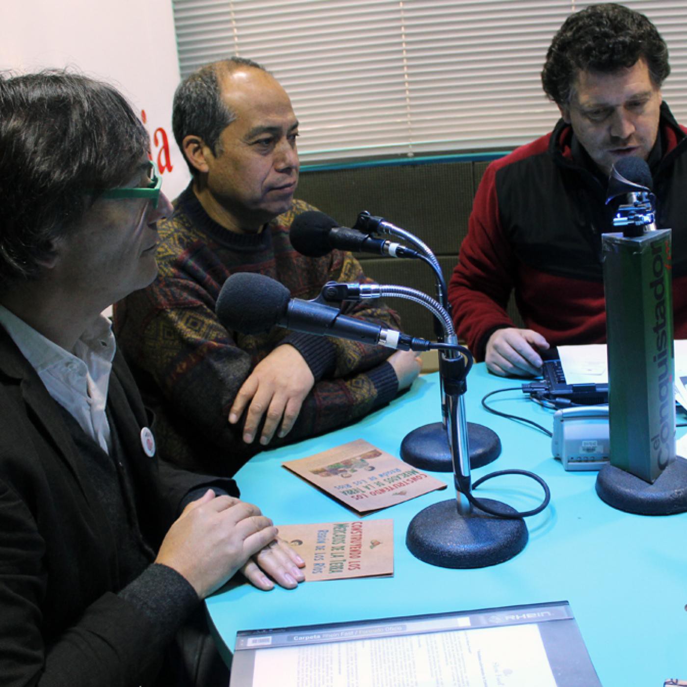Participación en radios