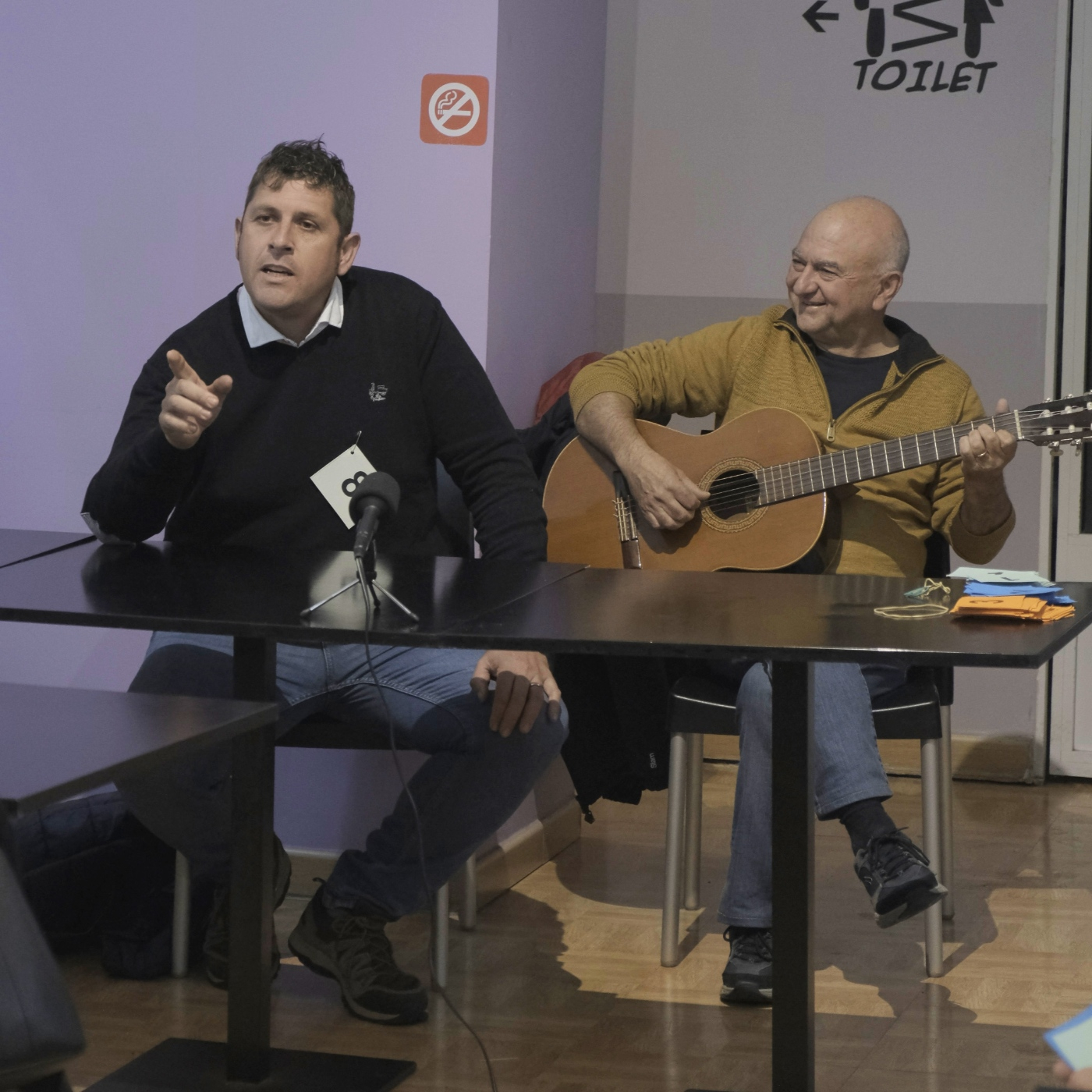 ONES DE MOTS 22 > VIII TORNEIG DE GLOSA. 5ª RONDA A SA BRANCA: SERGIO VINENT, ANNABEL VILLALONGA I BIEL OBRADOR.