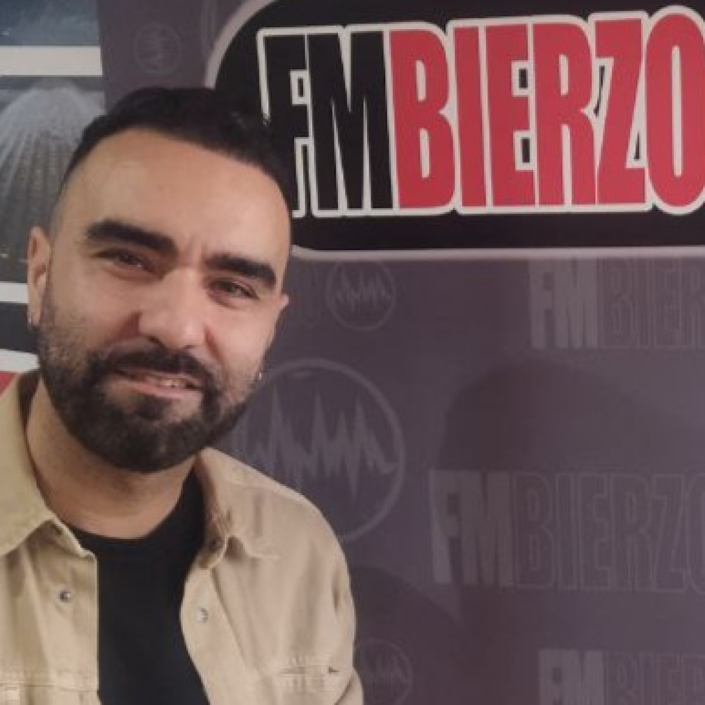 Hoy se pasó por nuestra radio Patxi Pérez, cantante y compositor de The Sirius. episode artwork