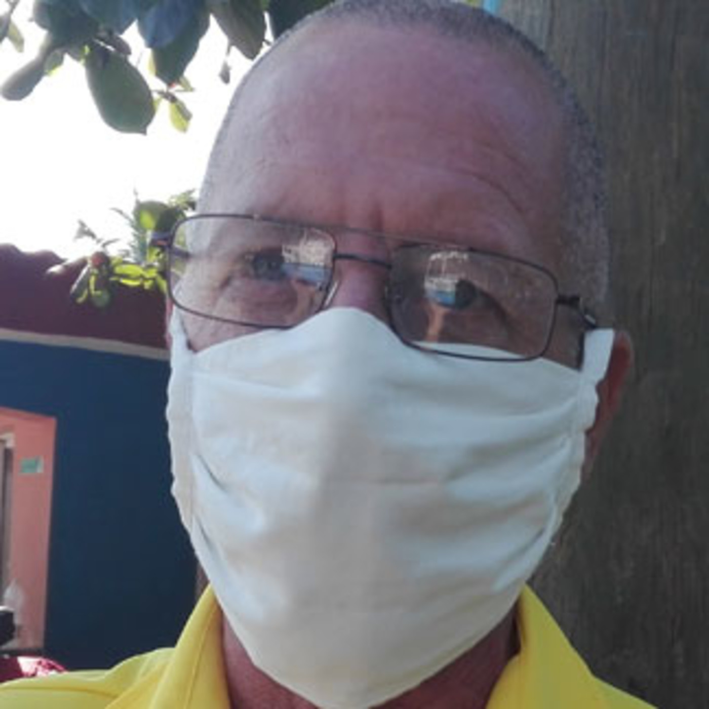 Alejandro Andrés Reyes Álvares: taxista que garantiza el traslado de muestras de PCR hasta Centro Provincial de Higiene episode artwork