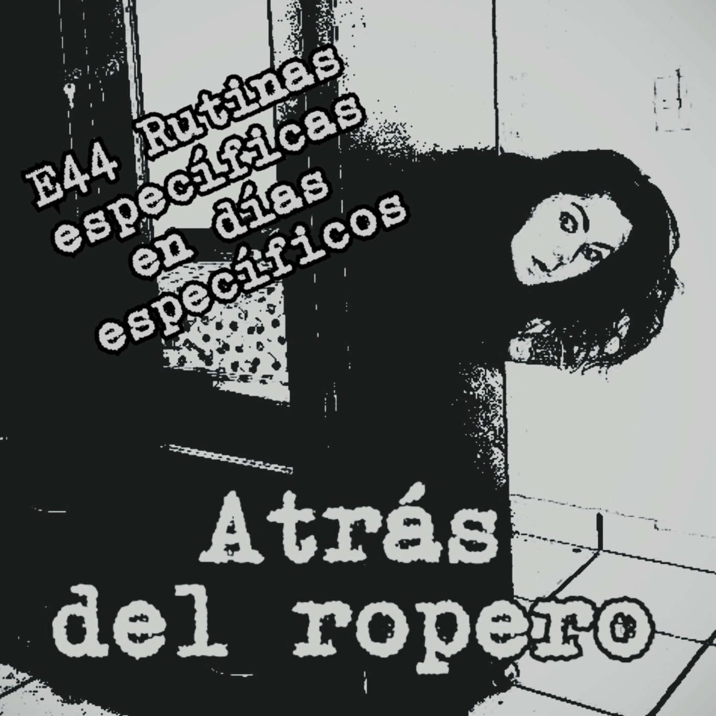 Atrás del ropero