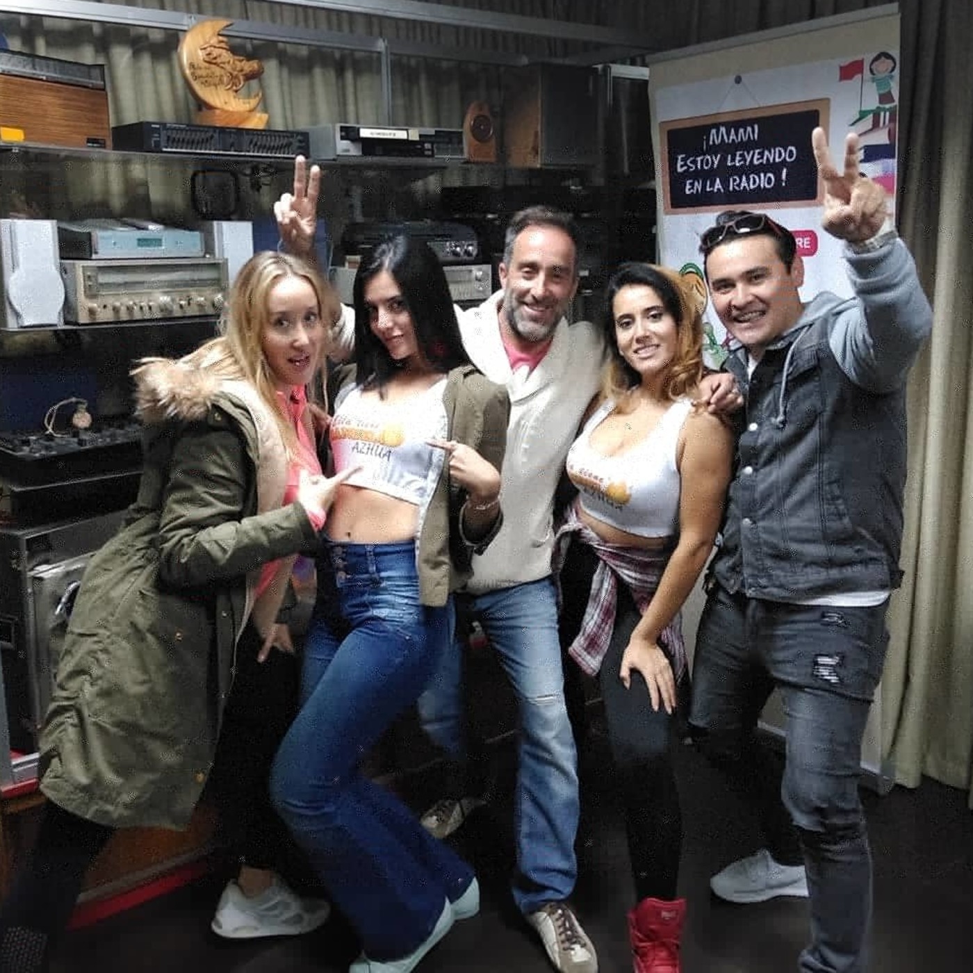 Azhua y sus Bailarinas en Radio Alfaomega 26 Abril 2019 episode artwork