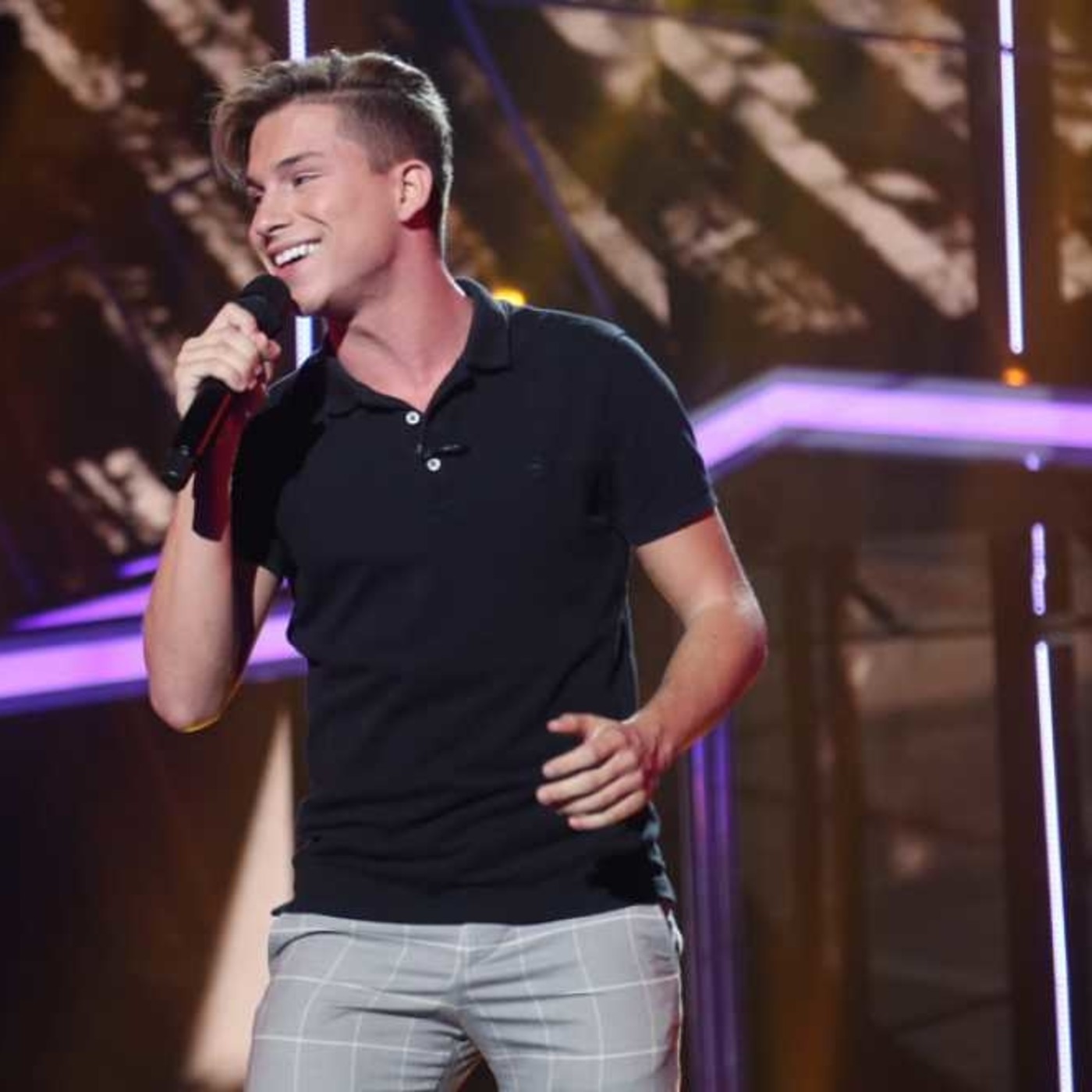 Enganxats a la Ràdio 1x13 [13] 10-01-18 - Entrevista a Raoul concursant d'OT 2017 i més notícies de la TV