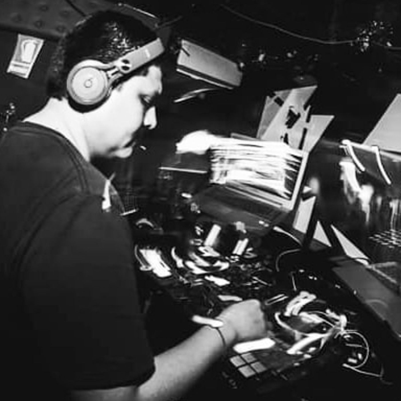 DJ JOSMAR