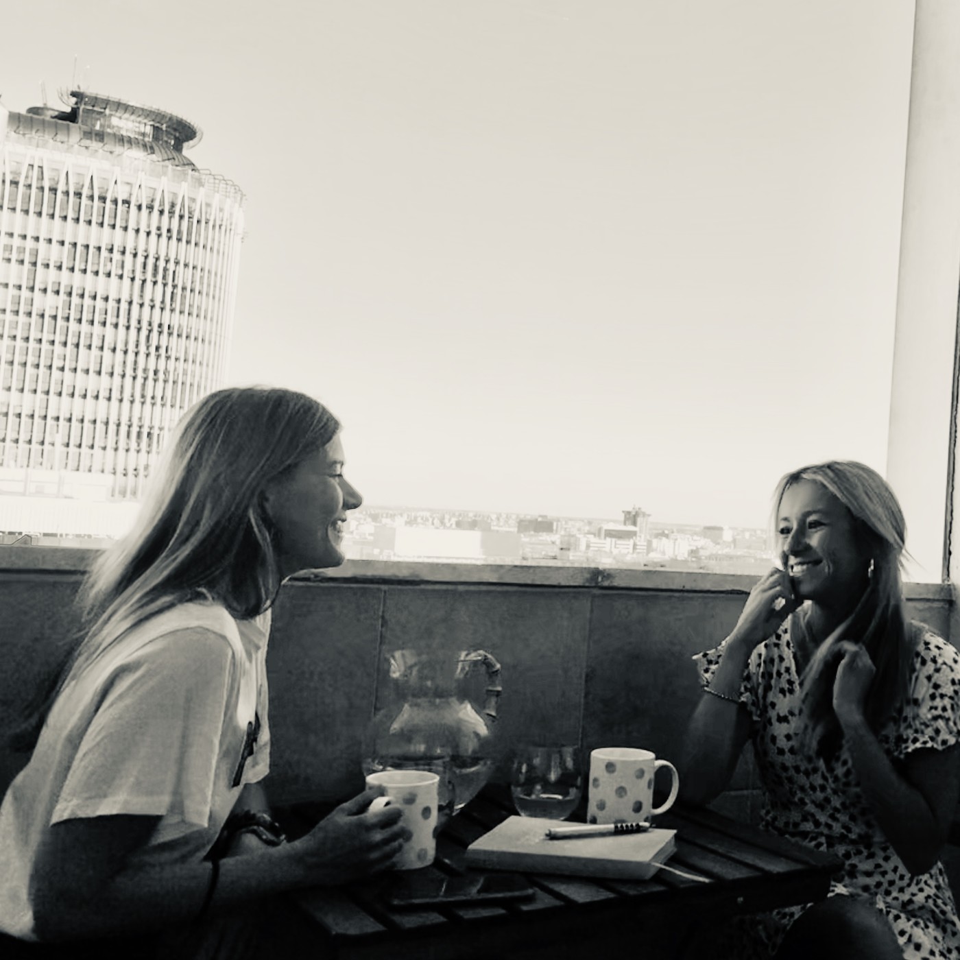 Surfeando emociones: Regula tus emociones y por fin instaura hábitos Surfeando emociones: Regula tus emociones y por fin instaura hábitos