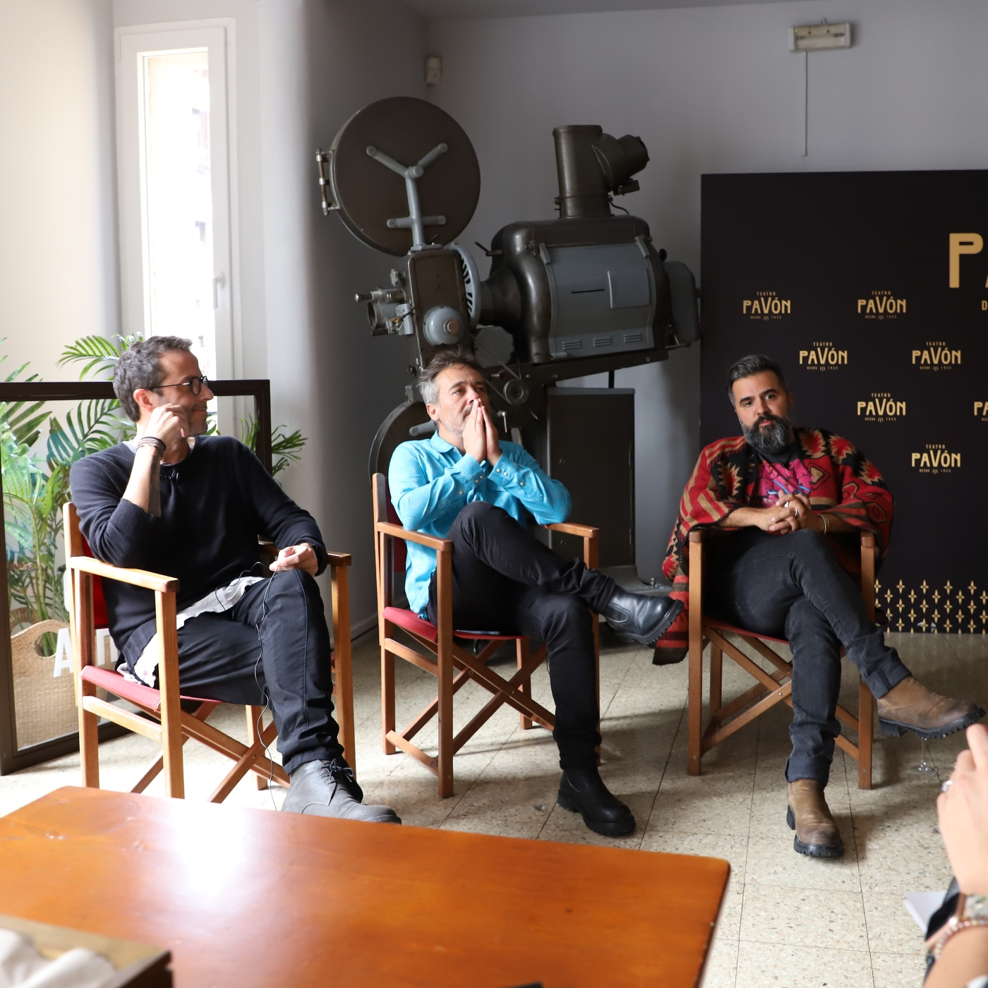 Entrevista a Love of Lesbian en los Tiempos Modernos episode artwork