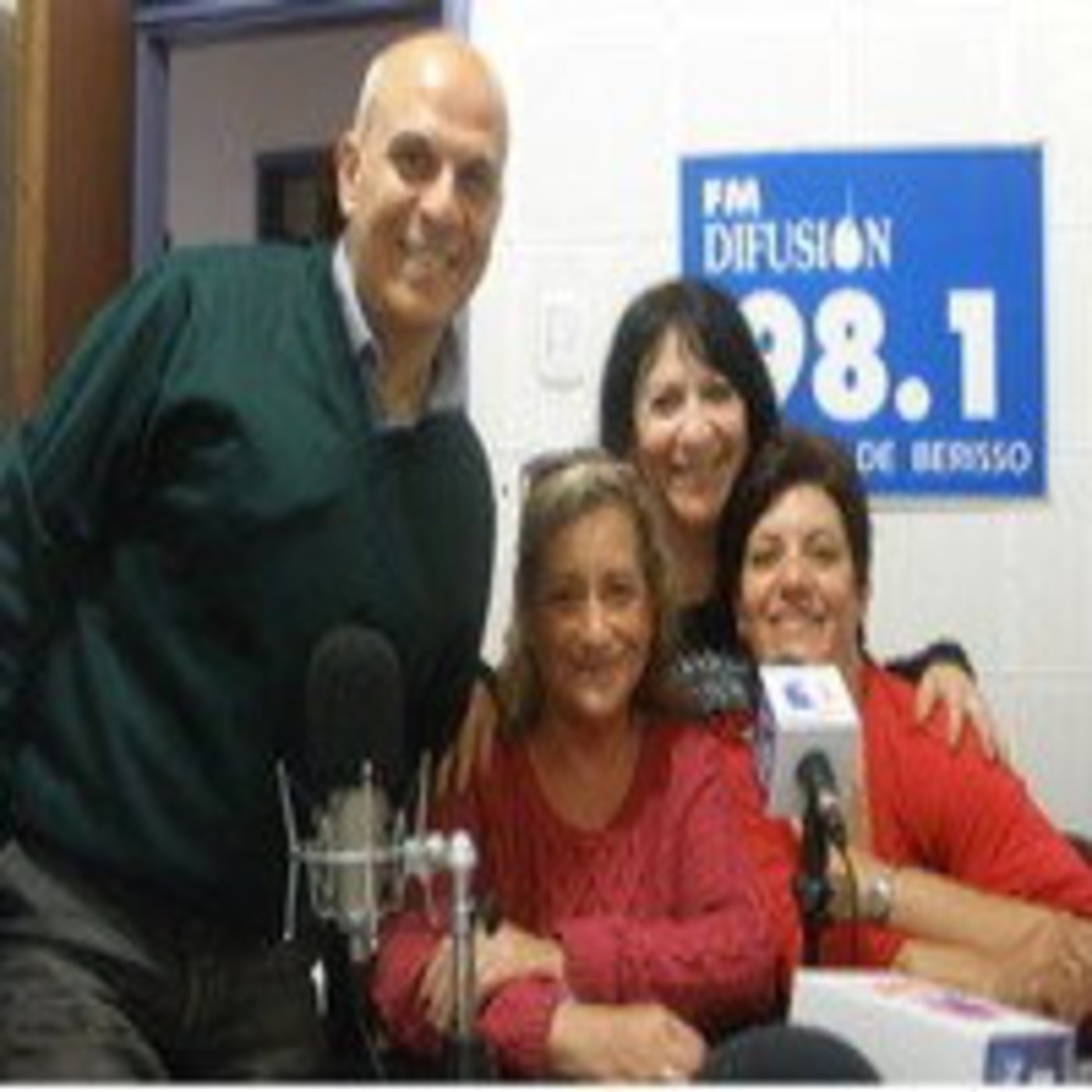 Montevideo y 11-Nº 304-Bloque 2-El programa de radio de la Escuela de Arte de Berisso