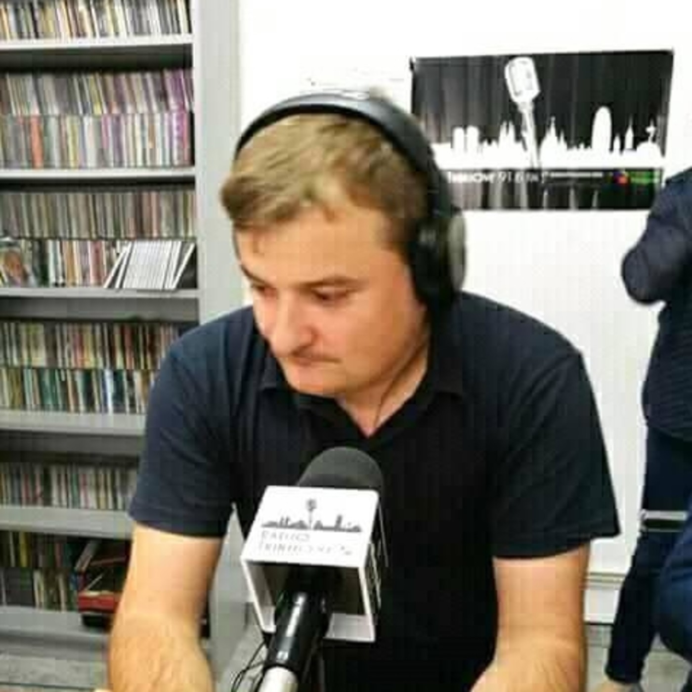 ENTREVISTA Y PROOCION AMARICEL EN RADIO LA MINA 102.5 FM LA VOZ DE SAN ADRIAN DE BESOS EN VAPOR DE ENCUENTROS