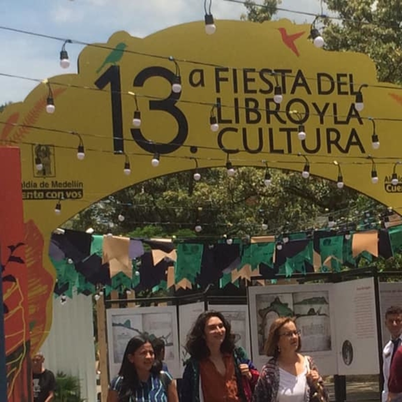 ENTRELÍNEAS, PÁGINAS EN BREVE.