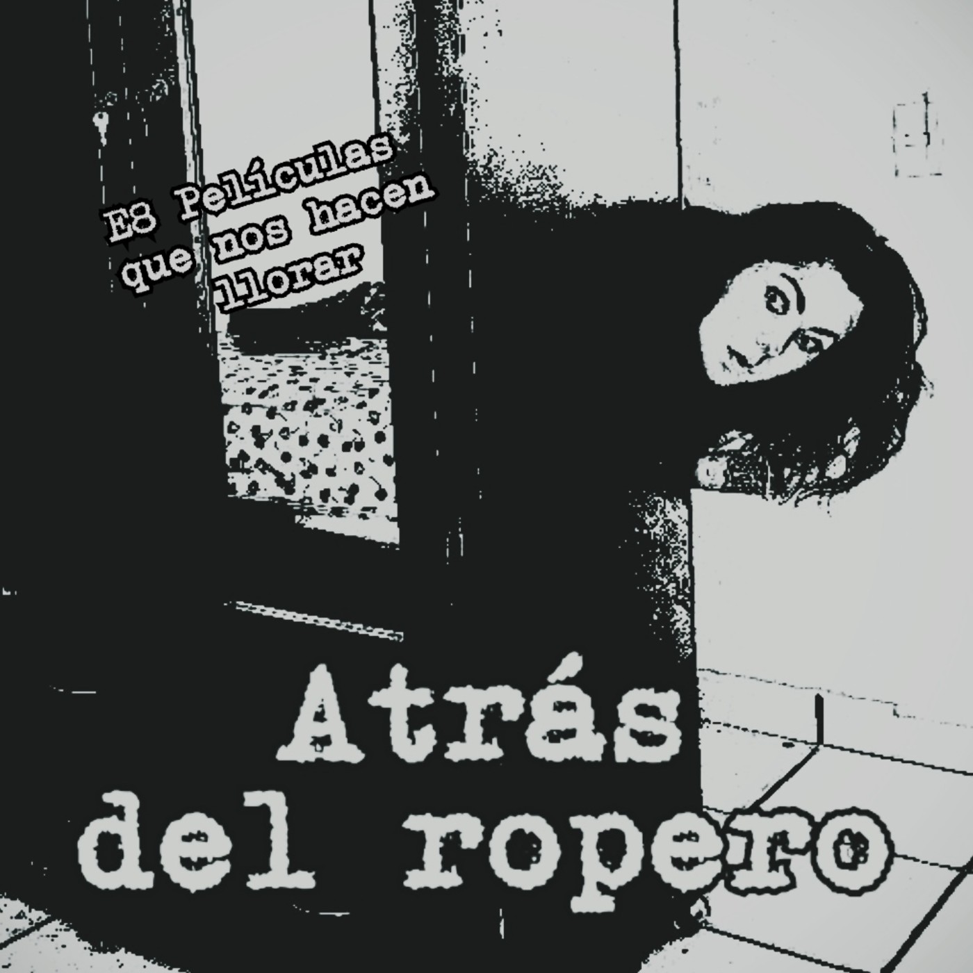 Atrás del ropero