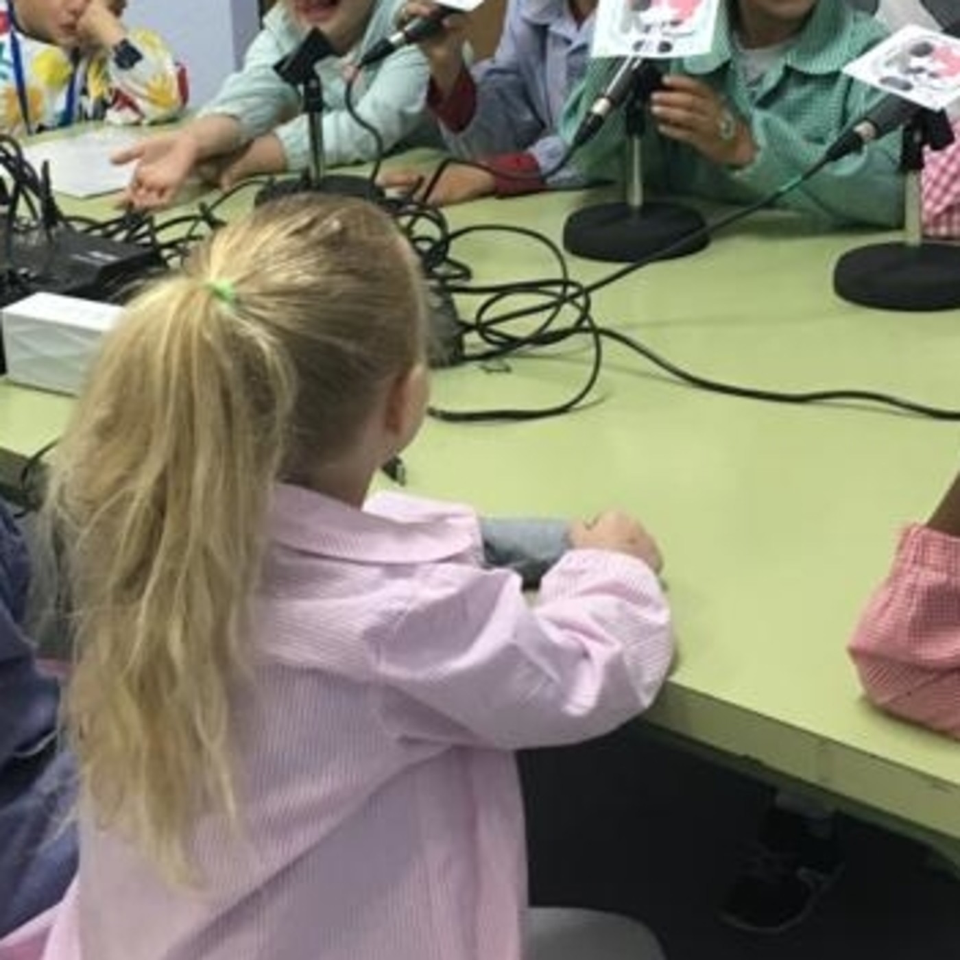 JzRADIO (PROYECTO DE RADIO ESCOLAR