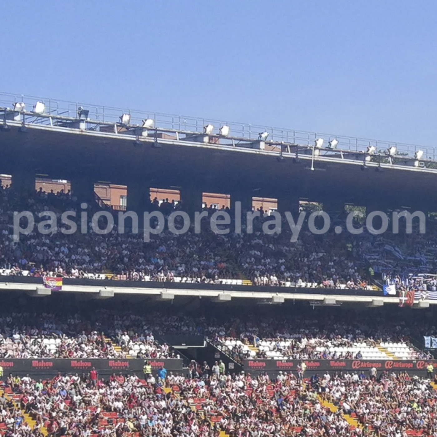 En clave de franja 6.Temporada 2. Pasion por el Rayo Radio