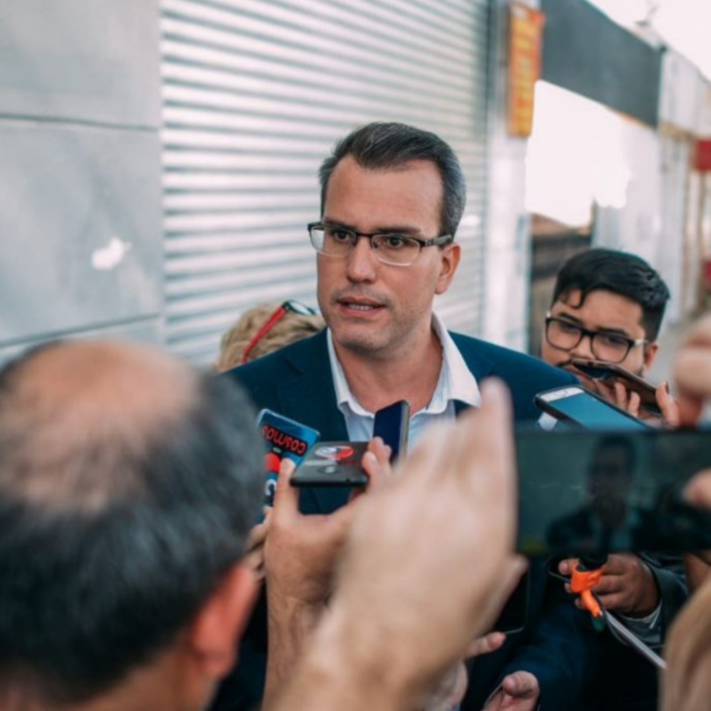 Carlos Munizaga presenta su candidatura en Rawson episode artwork