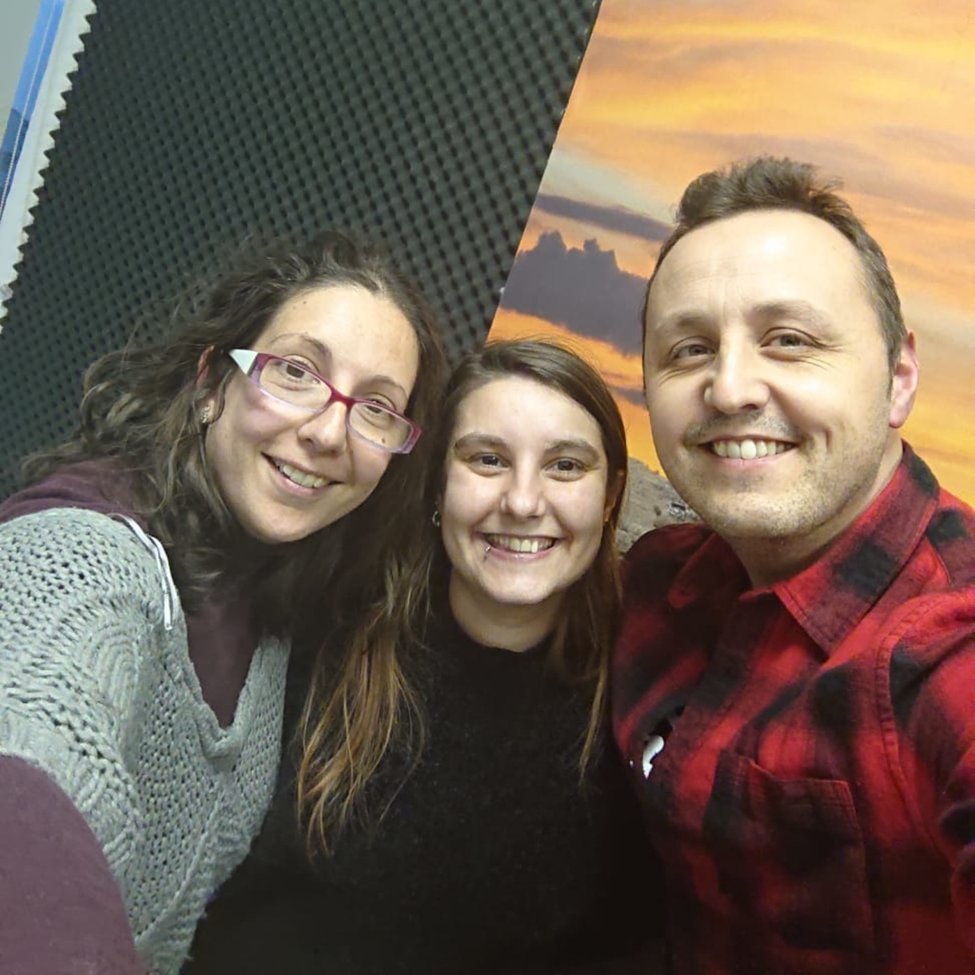 14ª programa. Entrevista a Mario (Tregua). Noticias y conciertos episode artwork