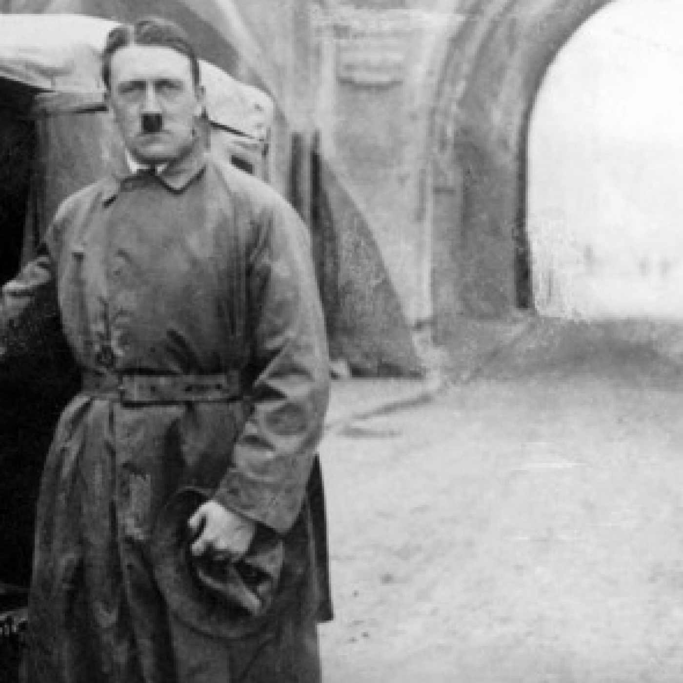 Hitler, Las cintas perdidas del Tercer Reich: El sonámbulo