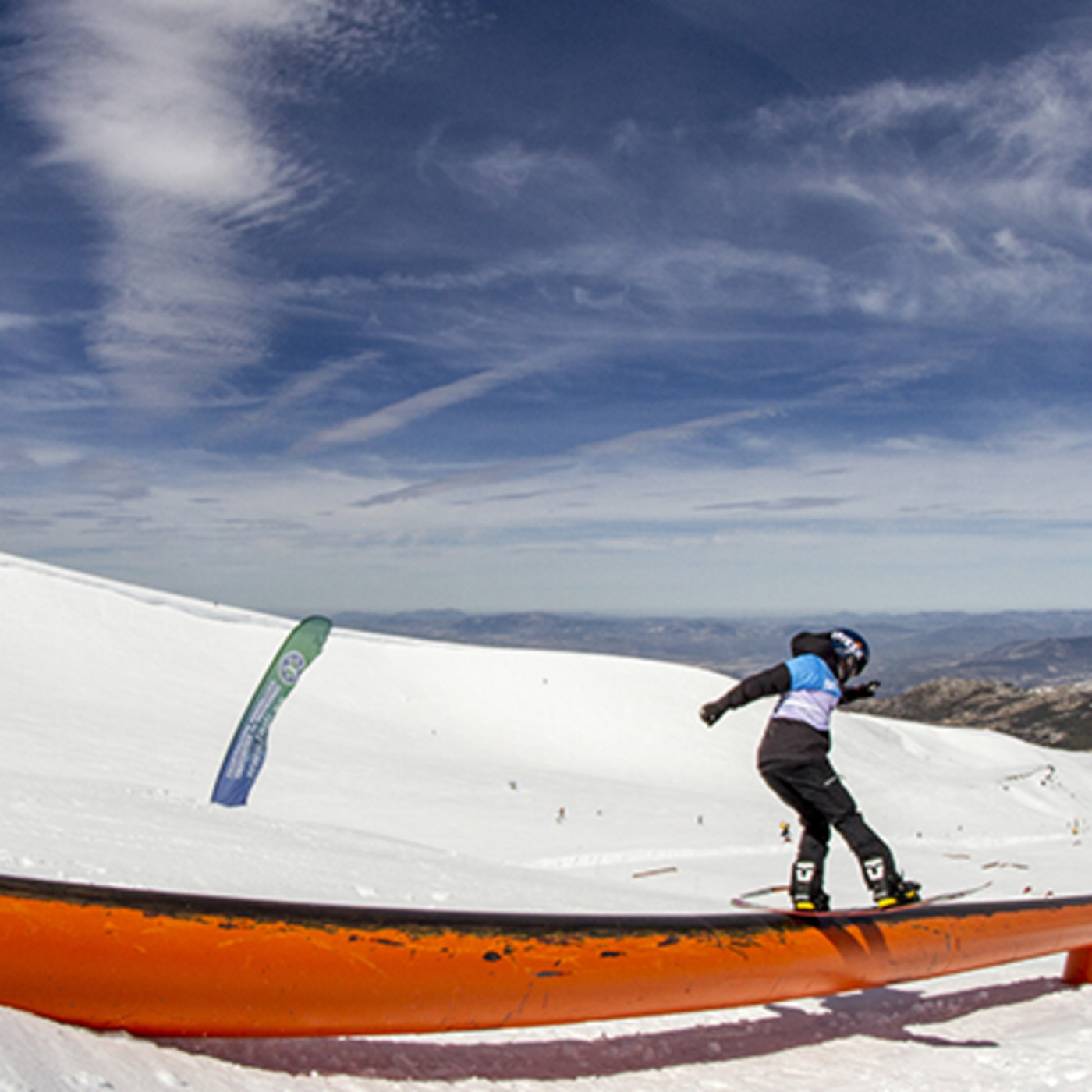 Desde las Alturas Esquí - Nieve y Montaña