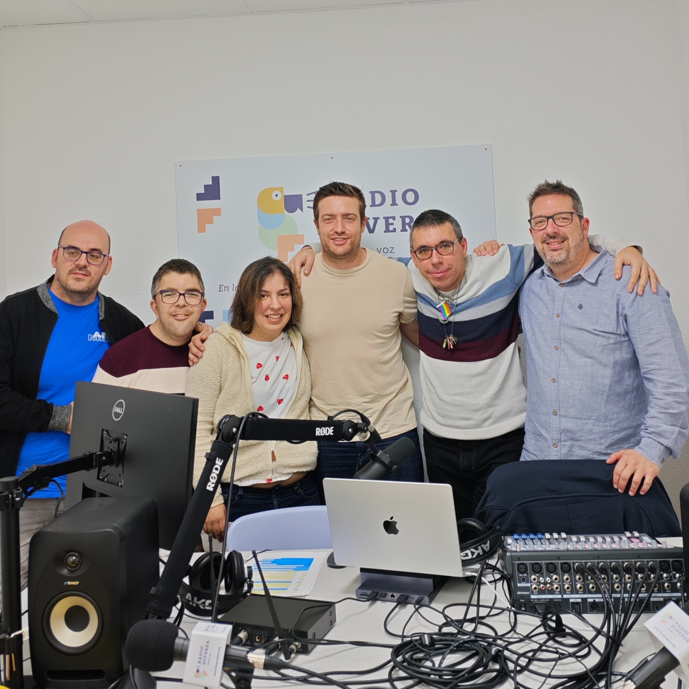 RADIO DIVERSA