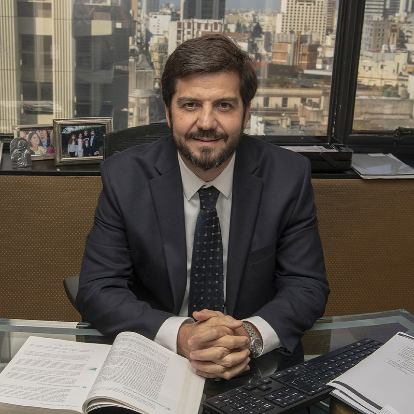 Fernando Marengo @fmarengo (Economista jefe de BlackTORO @blackTORO_us ) Del Arco Político @DarioDelArco
